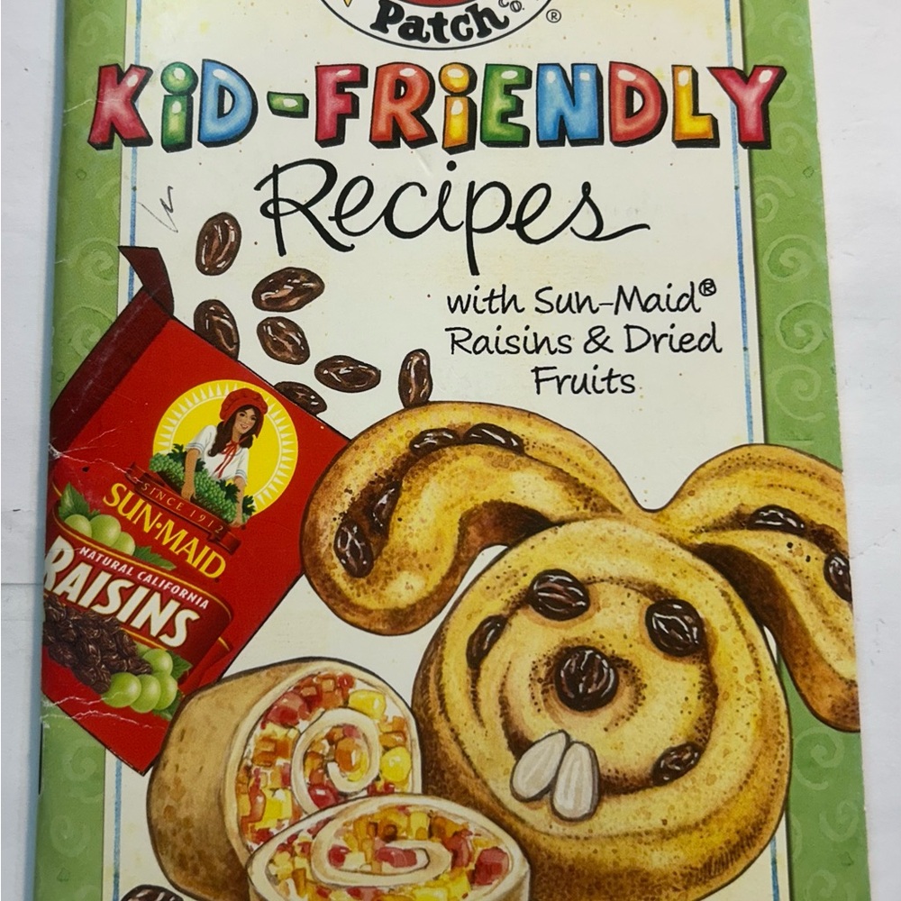 Cabbage Patch Kids Recipe Book with Sun-Maid